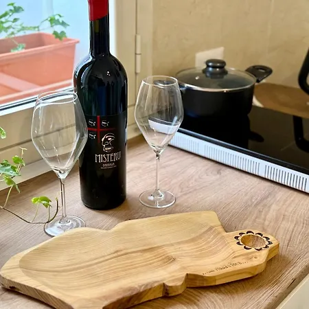 Sermina C Λα Μανταλένα